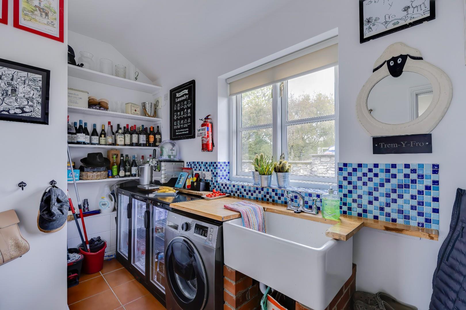 Trem Y Fro, Bonvilston, Vale Of Glamorgan, CF5 6TR